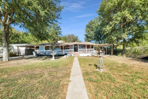 Photo of 206 Circle DR, Buda, TX 78610 (MLS # 4533166)