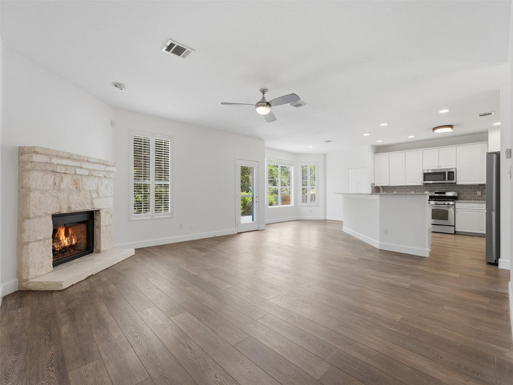 Photo of 15207 Natural Spring WAY, Austin, TX 78728 (MLS # 2053994)