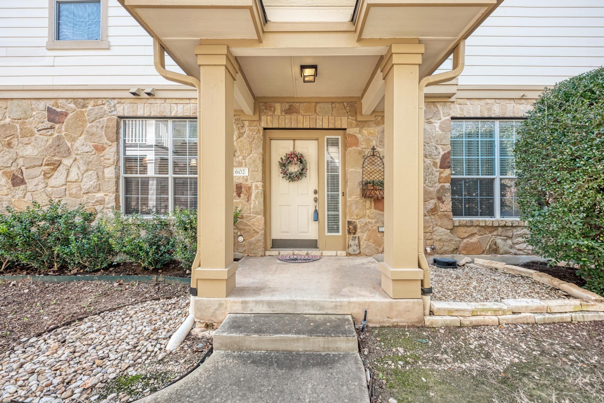 16100 S Great Oaks DR 602