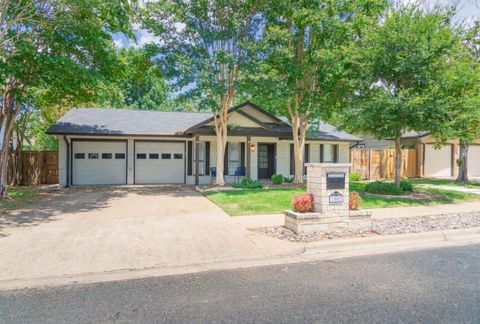 Tiny photo for 7002 Whispering Oaks DR, Austin, TX 78745 (MLS # 5232947)