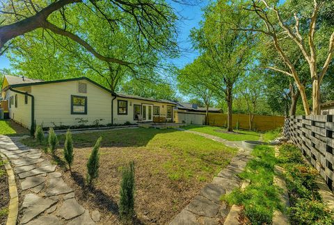 Tiny photo for 7002 Whispering Oaks DR, Austin, TX 78745 (MLS # 5232947)