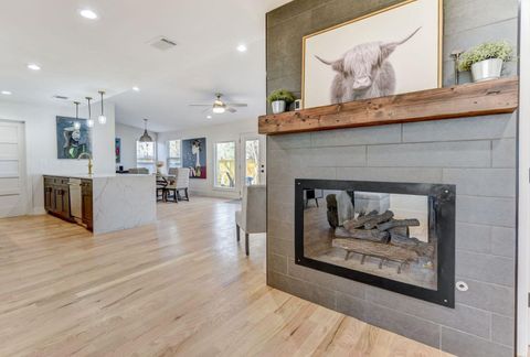 Tiny photo for 7002 Whispering Oaks DR, Austin, TX 78745 (MLS # 5232947)