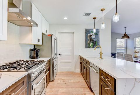 Tiny photo for 7002 Whispering Oaks DR, Austin, TX 78745 (MLS # 5232947)