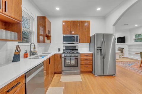 Tiny photo for 2712 E 22nd ST, Austin, TX 78722 (MLS # 6298242)