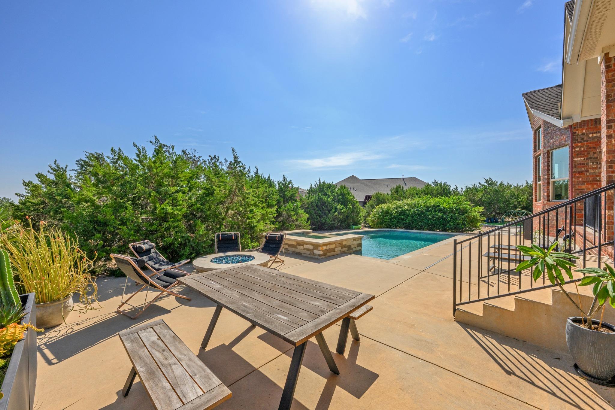 1220 Bearkat Canyon DR
