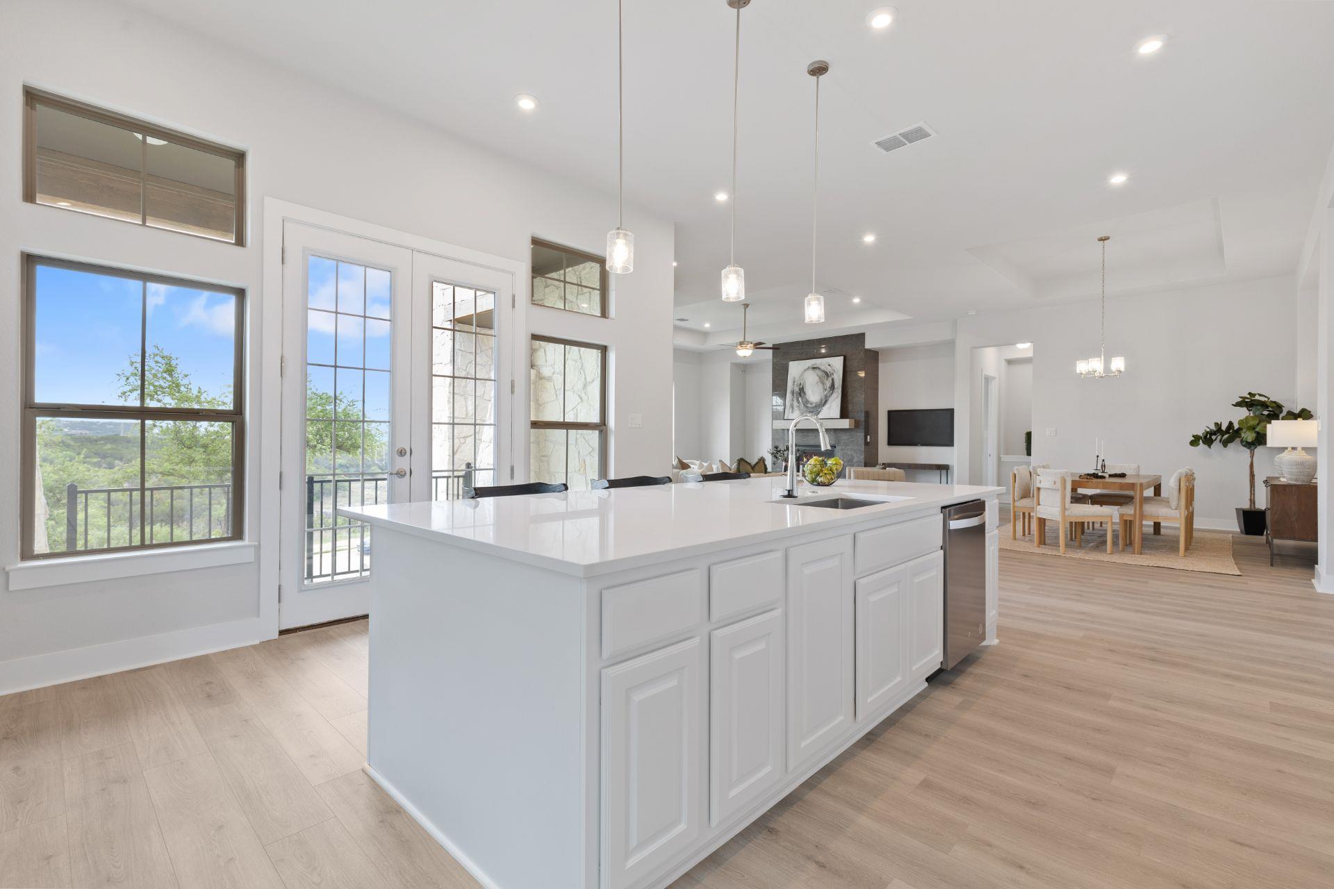 7732 Tessera PKWY