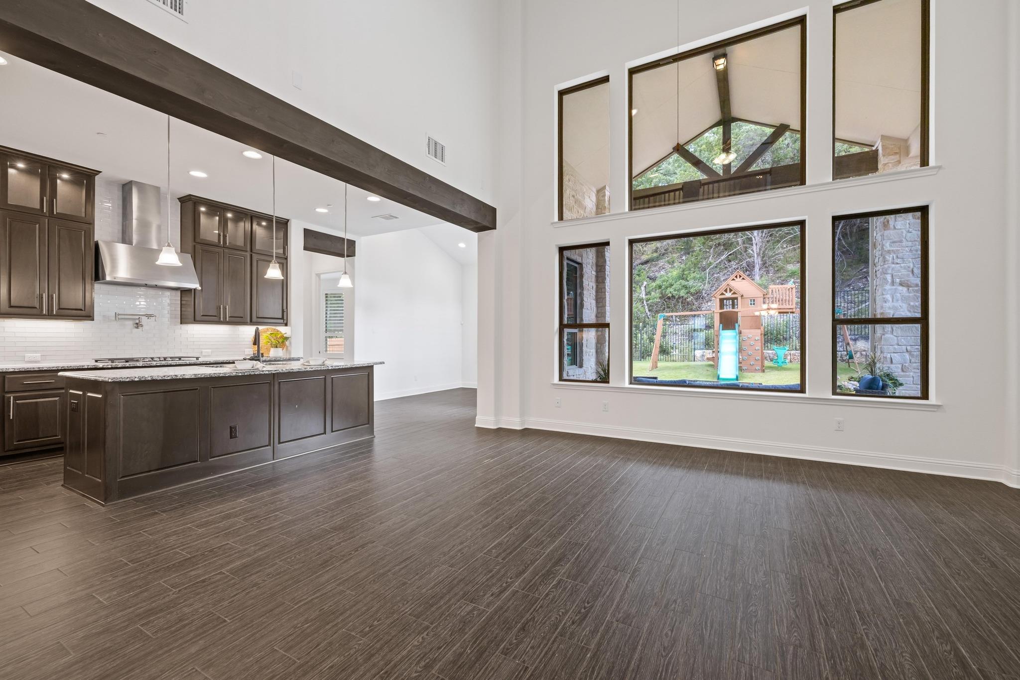 4026 Anderson Bluff DR