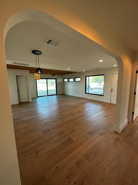 Tiny photo for 3201 Bengston ST, Austin, TX 78702 (MLS # 3898900)