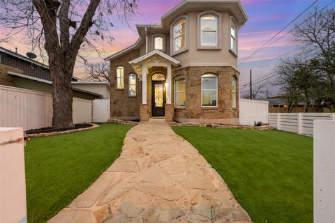 Photo of 1304 Leona ST, Austin, TX 78702 (MLS # 4343103)