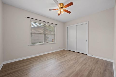 Tiny photo for 11705 Oak TRL, Austin, TX 78753 (MLS # 1150468)