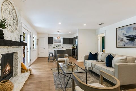Tiny photo for 3201 Harpers Ferry LN, Austin, TX 78745 (MLS # 8919133)