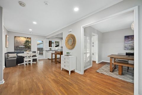 Tiny photo for 2411 Lost Creek BLVD, Austin, TX 78746 (MLS # 7117796)