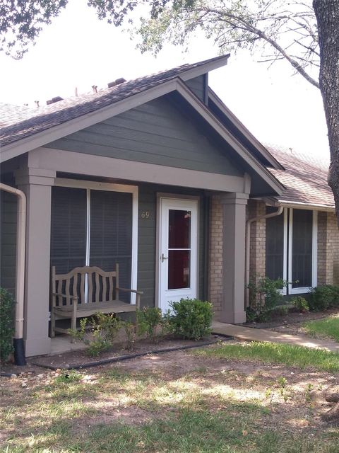 Tiny photo for 1015 E Yager LN #69, Austin, TX 78753 (MLS # 1173669)