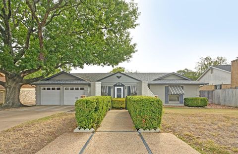 Tiny photo for 7305 Berkman DR, Austin, TX 78752 (MLS # 8329424)