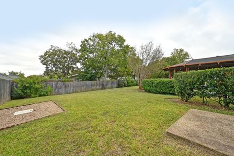 Tiny photo for 7305 Berkman DR, Austin, TX 78752 (MLS # 8329424)