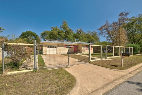 Tiny photo for 2104 Lanier DR, Austin, TX 78757 (MLS # 4670285)