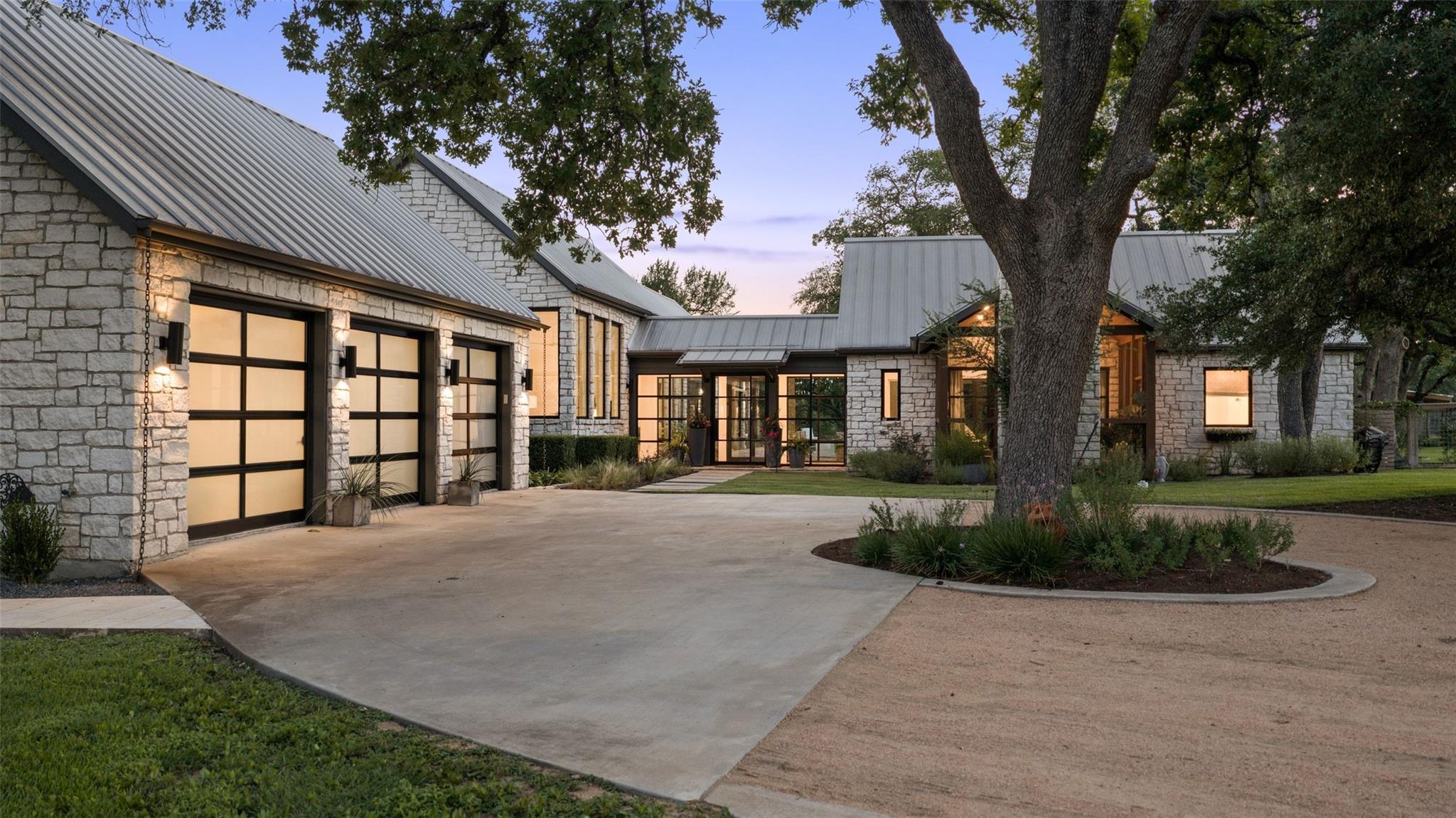 599 Dario DR