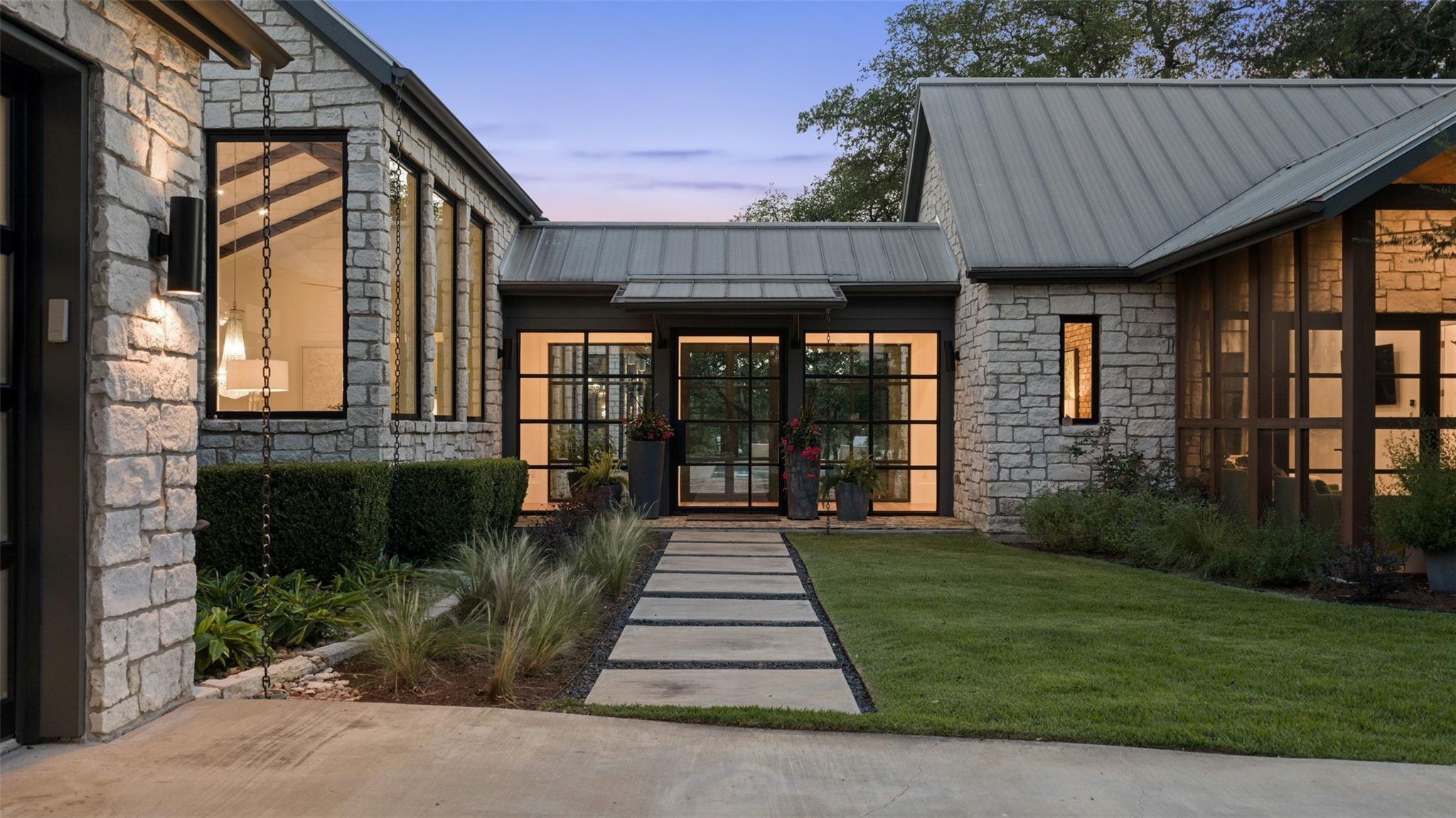 599 Dario DR