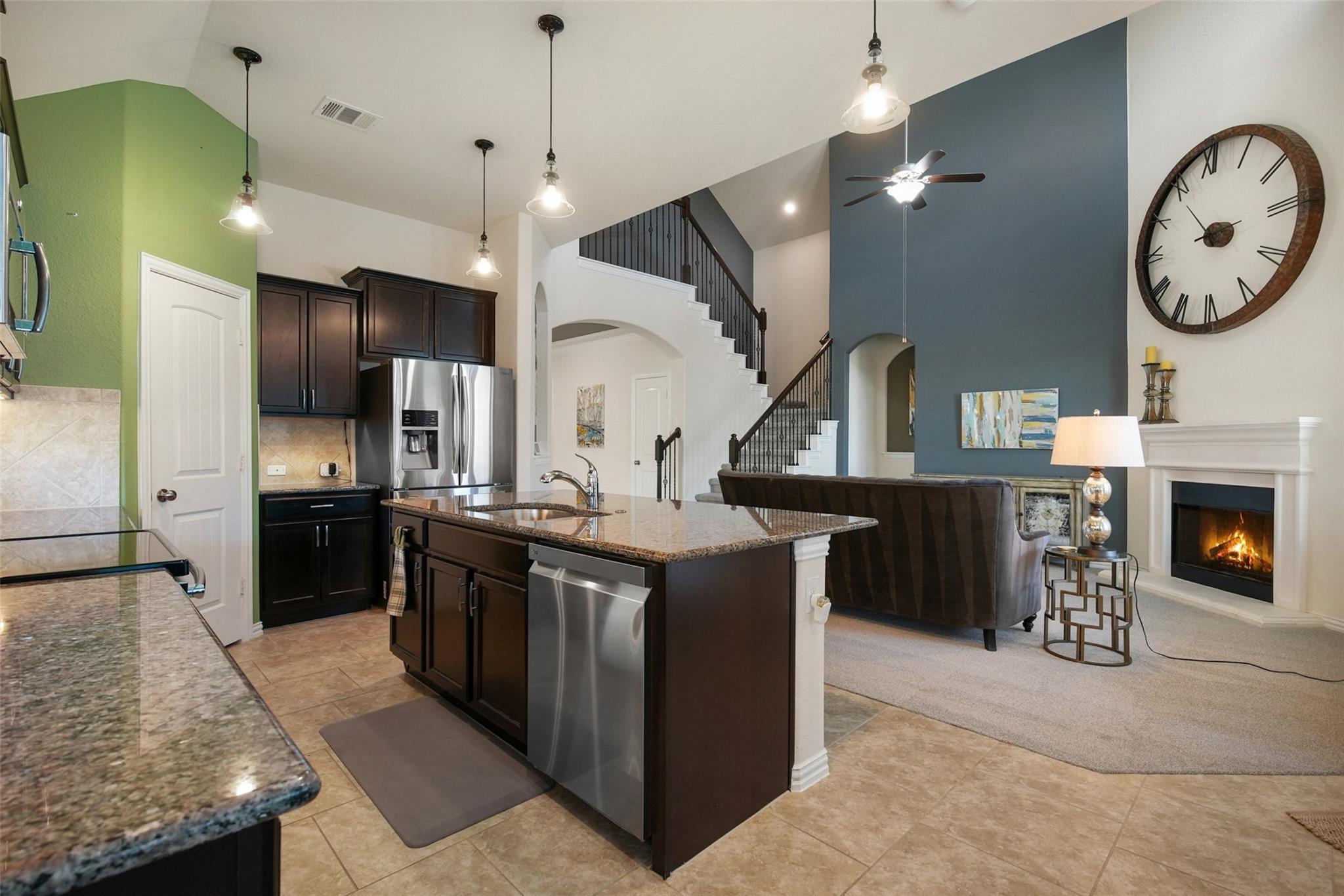 1017 Arvada DR