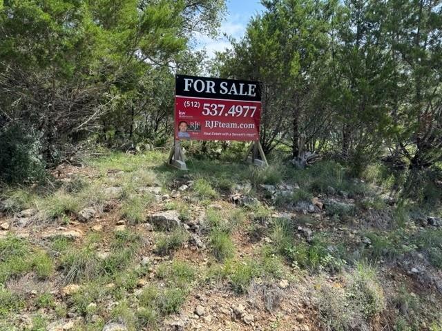 21200 Highland Lake DR