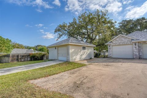 A home in Highland Haven