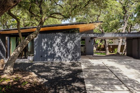Tiny photo for 1811 Brackenridge ST, Austin, TX 78704 (MLS # 3693078)