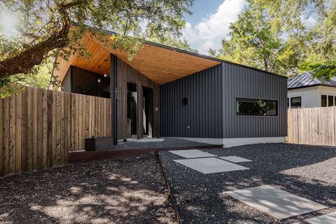 1811 Brackenridge ST Austin TX 78704