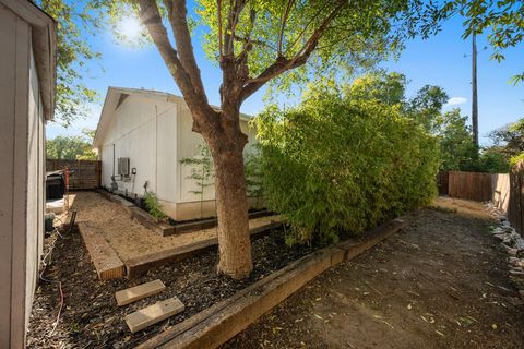 Tiny photo for 13008 Irongate CIR, Austin, TX 78727 (MLS # 6636592)