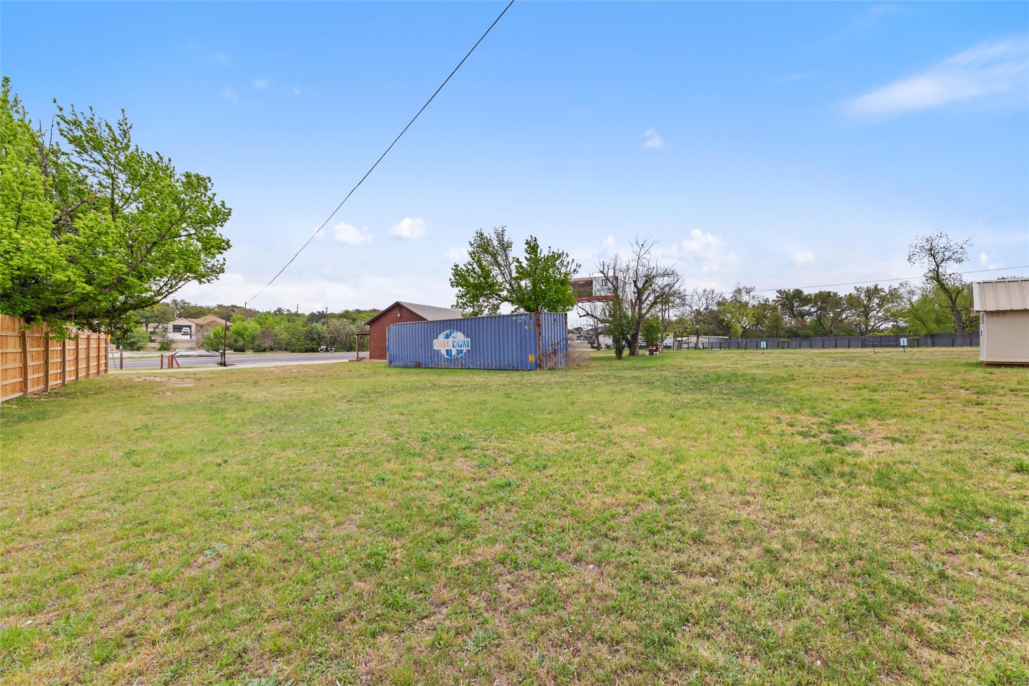 201 N Us Highway 281