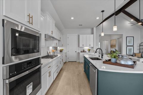 Tiny photo for 18700 Brady Clearing Ln, Austin, TX 78738 (MLS # 4850922)