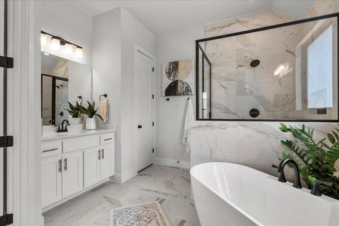 Tiny photo for 18700 Brady Clearing Ln, Austin, TX 78738 (MLS # 4850922)