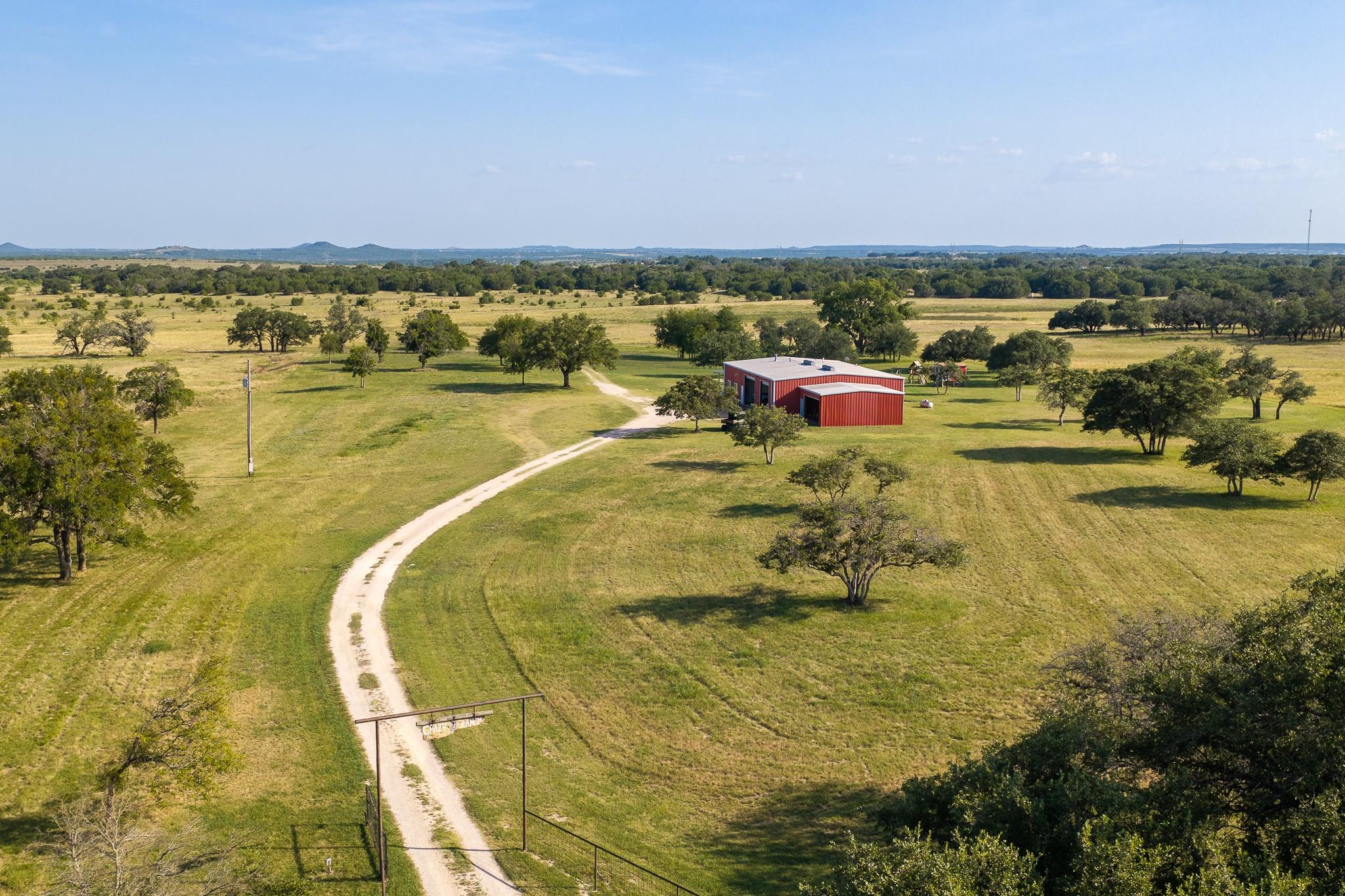 1702 County Road 2800