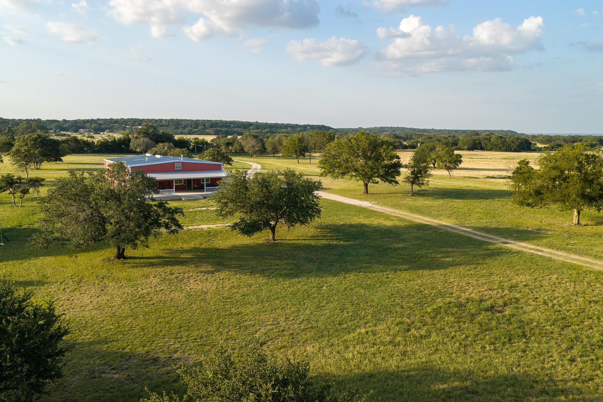 1702 County Road 2800