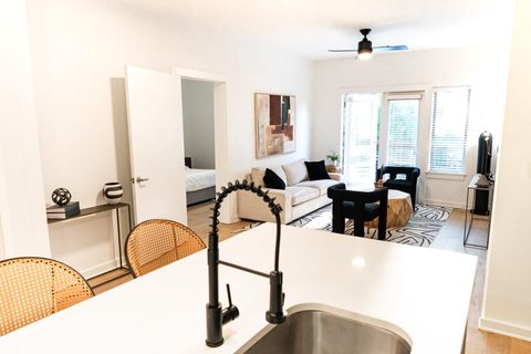 Tiny photo for 2505 Thornton Road RD #3211, Austin, TX 78704 (MLS # 4127055)