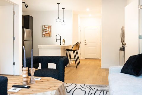 Tiny photo for 2505 Thornton Road RD #3211, Austin, TX 78704 (MLS # 4127055)