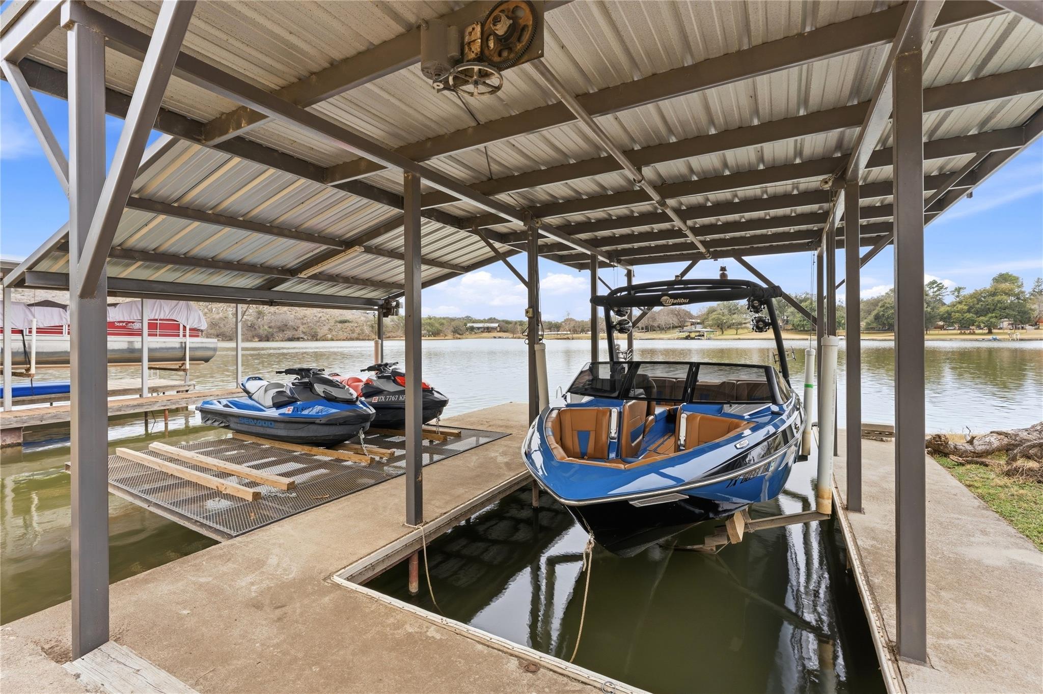 833 Sandy Mountain DR