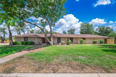 Photo of 1702 Lone Oak DR, Leander, TX 78641 (MLS # 9247586)