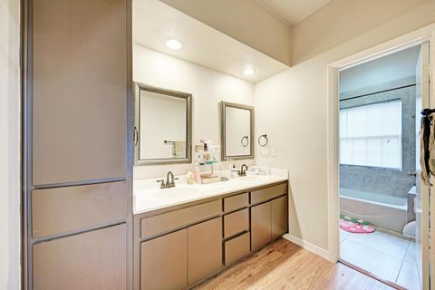Tiny photo for 3200 DUVAL ST #101, Austin, TX 78705 (MLS # 1032009)