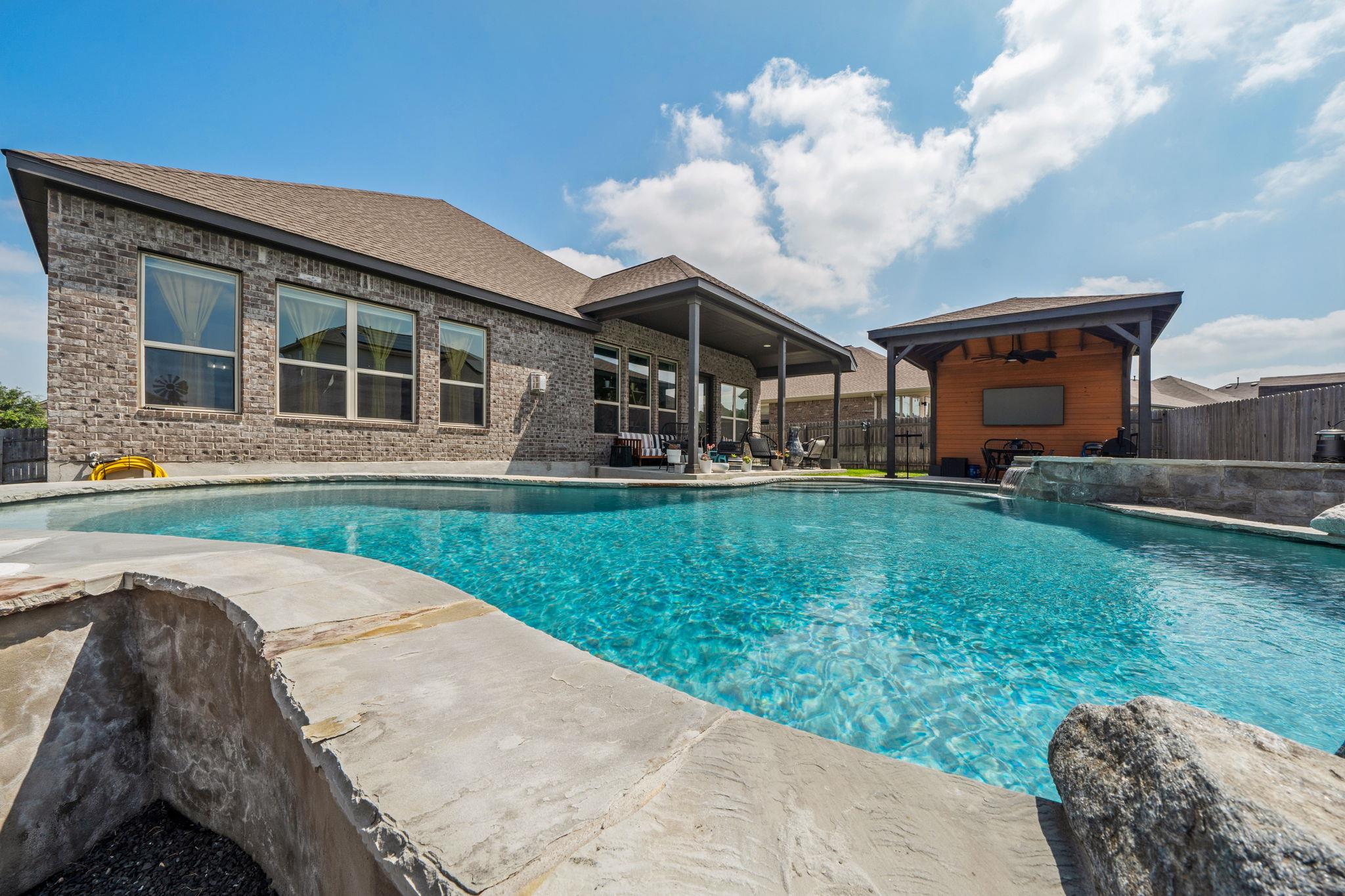 5767 Toscana TRCE