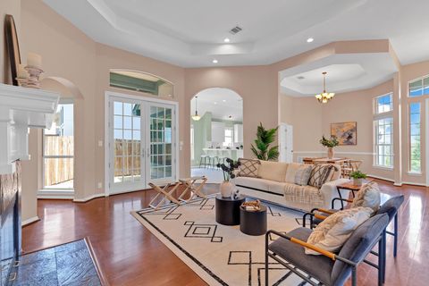 Tiny photo for 207 golf crest LN, Lakeway, TX 78734 (MLS # 3902143)