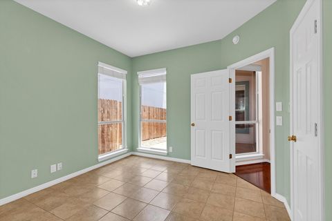 Tiny photo for 207 golf crest LN, Lakeway, TX 78734 (MLS # 3902143)