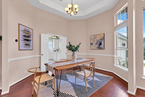 Tiny photo for 207 golf crest LN, Lakeway, TX 78734 (MLS # 3902143)