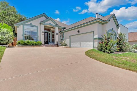 Tiny photo for 207 golf crest LN, Lakeway, TX 78734 (MLS # 3902143)