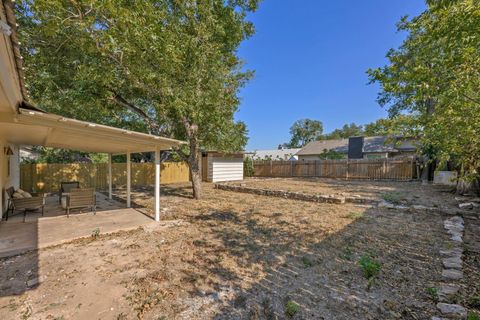 Tiny photo for 1114 Stoneoak LN, Austin, TX 78745 (MLS # 8658452)