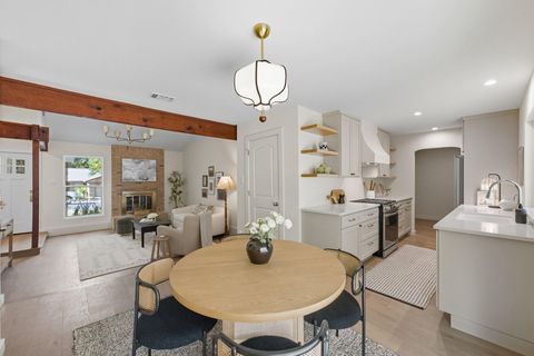 Tiny photo for 1114 Stoneoak LN, Austin, TX 78745 (MLS # 8658452)