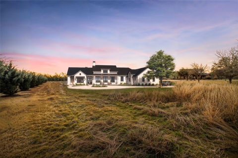 623 Dario DR Dripping Springs TX 78620
