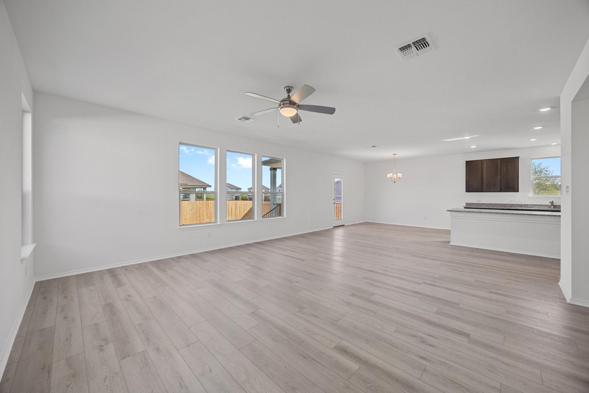 237 Robert Hightower DR