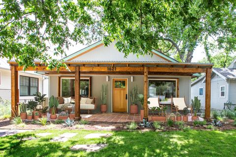 Photo of 1621 Garden ST #A, Austin, TX 78702 (MLS # 8509005)
