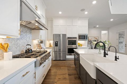 Tiny photo for 224 Abbeyville WALK, Austin, TX 78738 (MLS # 1654585)