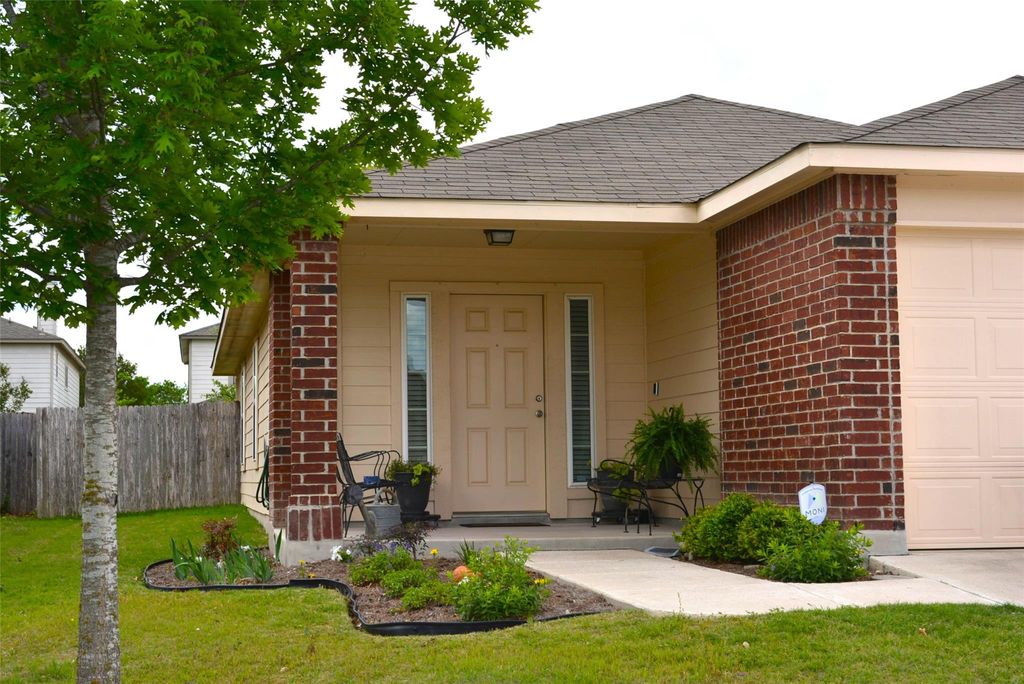 Photo of 1522 Wedgewood CV, Lockhart, TX 78644 (MLS # 4608738)